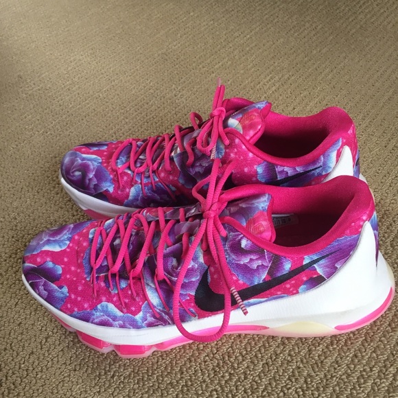 Nike Other - KD8 Kevin Durant basketball shoe size 10.5 EUC
